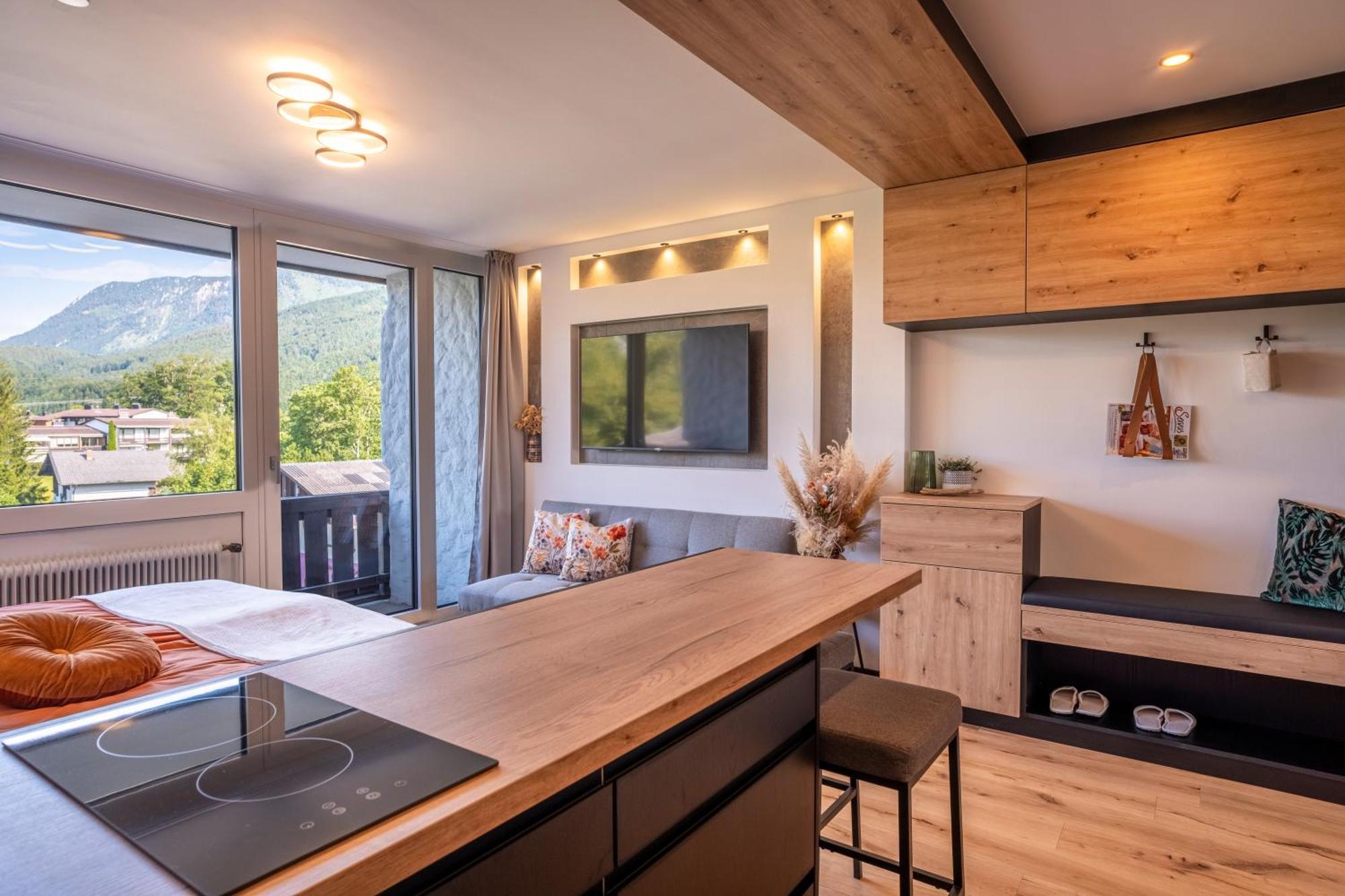Suite Apartment Modern Getaway - Neu Renoviert - Strobl Am Wolfgangsee Buitenkant foto